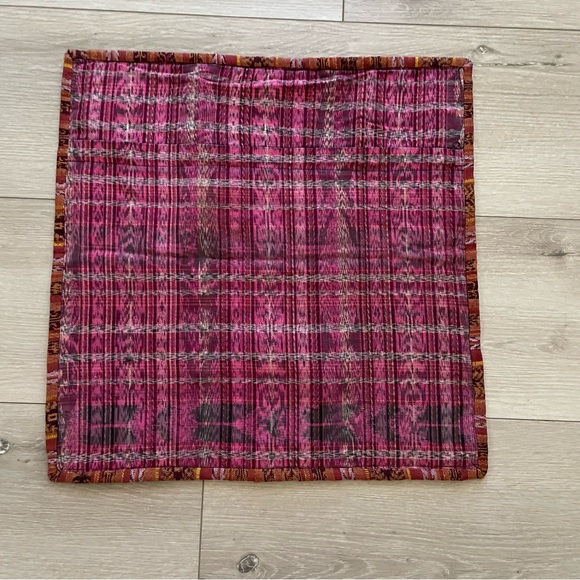 Guatemalan Handmade Pillow Cover and Feather Insert - Picture 4 of 7